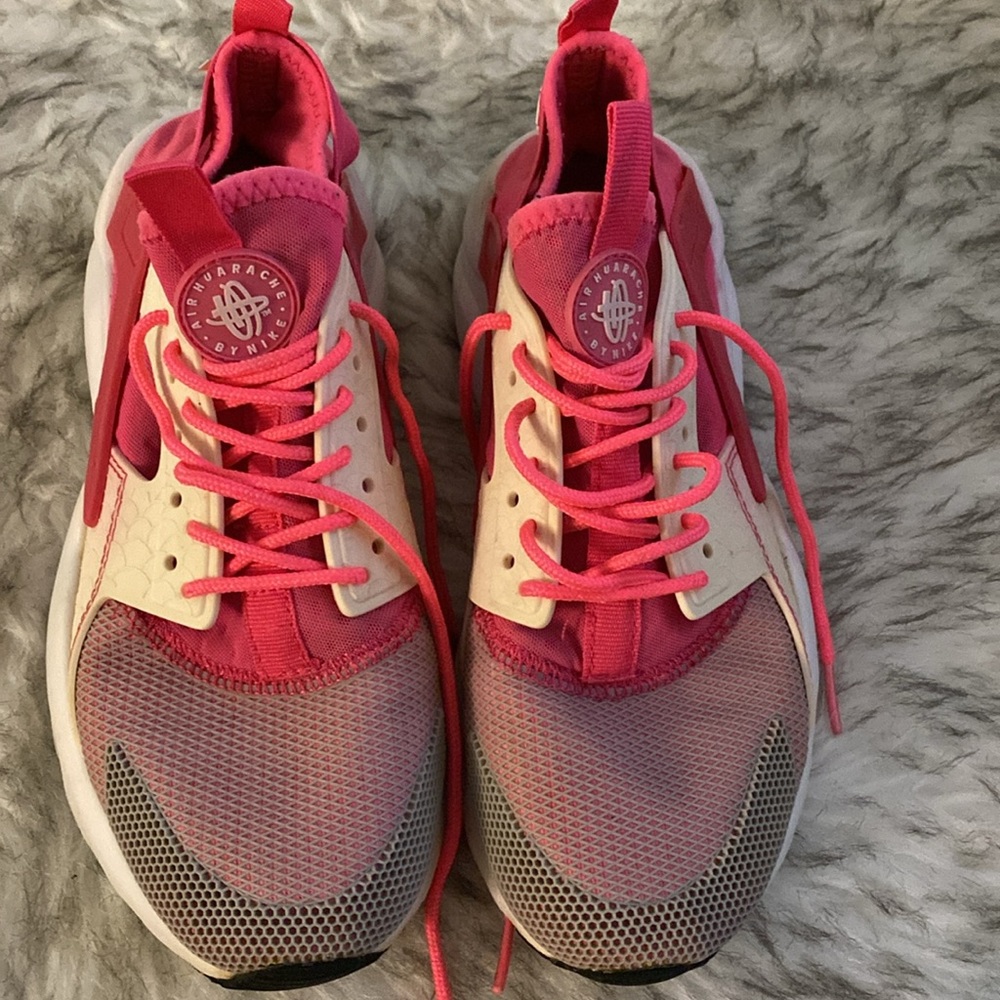 Pink Nike Huarache